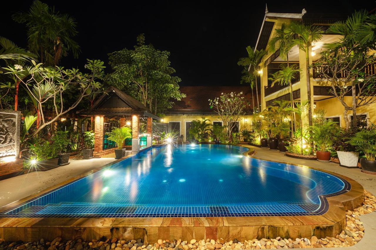 Ravady D'Angkor Hotel Siem Reap Bagian luar foto